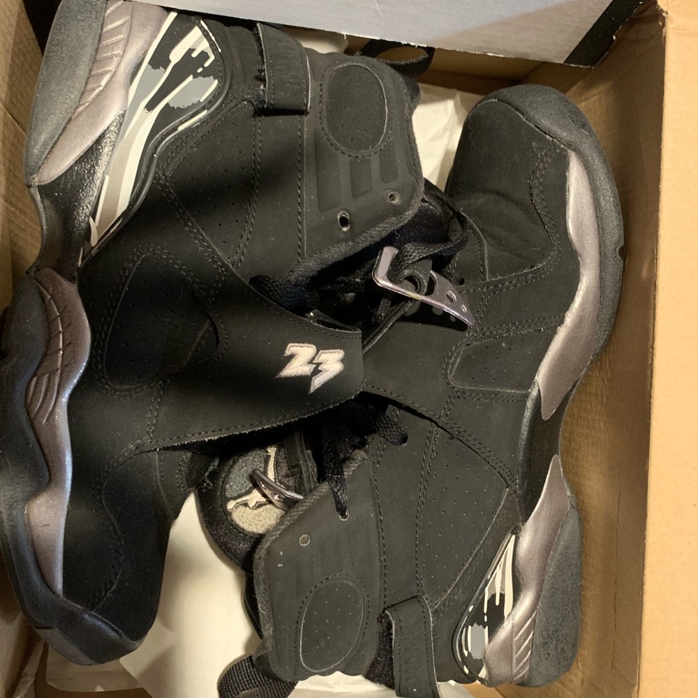 Air Jordan 8 Retro Chrome